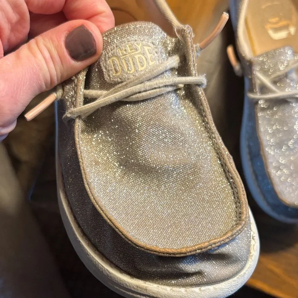 Hey Dude these sparkly